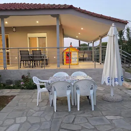 Ferienhaus Argy's House By The Sea *